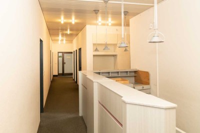 Immobilie mit vielfältigem Potenzial im Herzen von Vaihingen an der Enz
