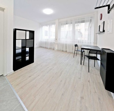 Helles 1-Zimmer-Apartment mit EBK und Balkon in ruhiger Lage