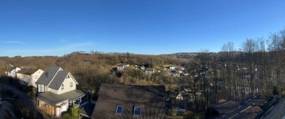 Erstbezug nach Sanierung: Single-Wohnung mit kleiner Terasse (Barrierefrei)