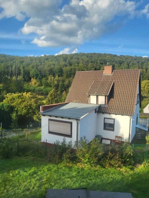 Preiswertes 5-Raum-Einfamilienhaus mit EBK in Hann. Münden Hannoversch Münden