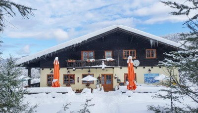 Traumhafter Gasthof in Bestlage auf der Hochrindl – Perfekte Investitionsmöglichkeit für Tourismusprofis und Chalet-Liebhaber