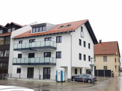 Moderne 3-Zi- Dachgeschosswohnung mit Einbauküche