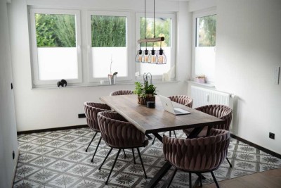 Wohnen & Wohlfühlen in Wörrstadt-charmante EG-Wohnung mit Einliegerwohnung, Garten, Außenküche&Pool