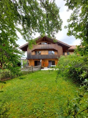 (Haus im Haus) 4,5 Zimmer-Wohnung + Küche