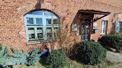 Freistehender großer Bungalow mit traumhaftem Garten in der Nähe vom Parchauer See