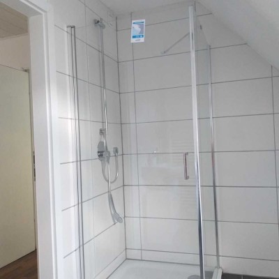 Helle 3,5-Zimmer Dachgeschosswohnung in Burgrieden mit Balkon