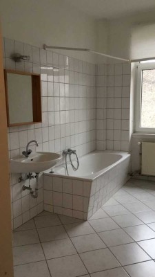 Helle Altbau-Wohnung mit 2,5 Zimmern in Mannheim Neckarstadt