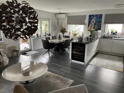Modernisierte 3-Raum-Wohnung mit Balkon in Mutterstadt