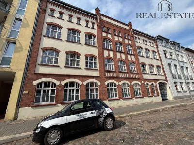 Ab sofort - Lichtdurchflutetes Wohnen sucht Dich !