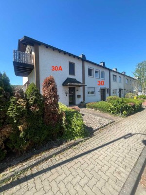 Zwei Häuser, ein Gefühl von Zuhause – vielseitiges Familiendomizil mit Gartenidylle in Remagen