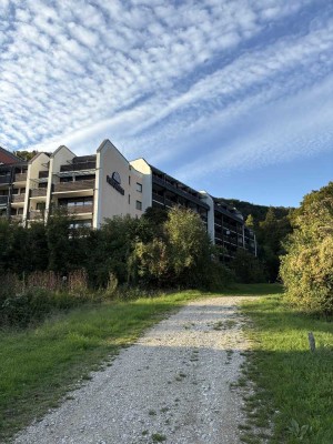 Gepflegte 2-Zimmer-Wohnung mit Balkon und Garage in Riedenburg