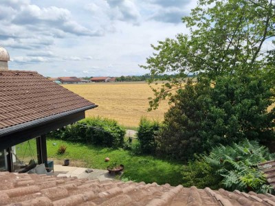 Helle 3,5-Raum-Wohnung in Taufkirchen bei München