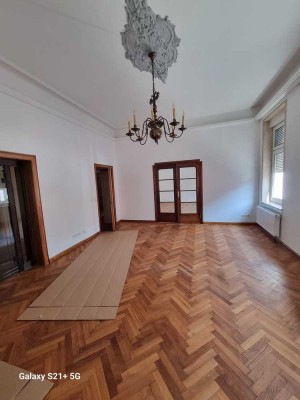 Geräumige 4-Zimmer-Wohnung in Troisdorf-Sieglar