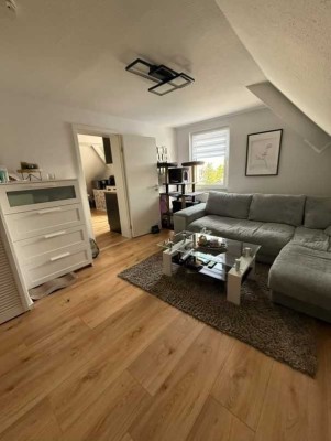Schöne 4- Zimmer Wohnung zu vermieten!