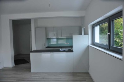 Helle Wohnung mit Balkon und Terrasse