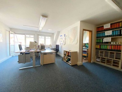 Charmante Wohnung mit fantastischer Dachterrasse über den Dächern der Stadt