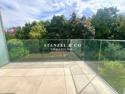 EXKLUSIVES BALKONAPARTMENT MIT GARAGENSTELLPLATZ ( BJ 2021 )