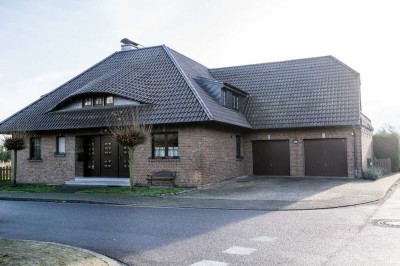 Mehrgenerationenhaus in ruhiger Wohnlage, Massivbau-Oelbrennwerttechnik