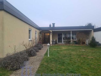 Gepflegter Winkelbungalow in schöner Ortsrandlage von Homburg