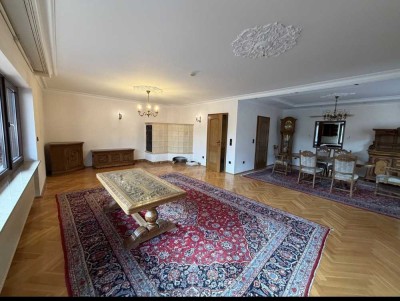 Doppelhaushälfte mit viel Platz in Nidderau