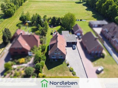 Gepflegtes Einfamilienhaus mit Weitblick ins Grüne - ruhig & zentral