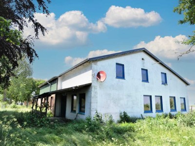 Großzügiges Wohnhaus in schöner Deichlage
im Nordseebad Friedrichskoog