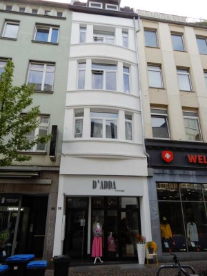 Mehrfamilienhaus in Fußgängerzone