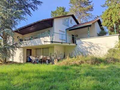 GRAFENAU - DORNRÖSCHEN. EFH MIT GROSSEM GRUNDSTÜCK. SANIERUNG/ NEUBAU/ERWERB V. TEILFLÄCHEN MÖGLICH!