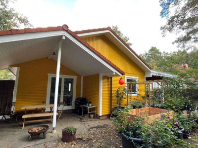 RUHIG, NATÜRLICH, ZUHAUSE: Charmanter Bungalow in Waldrandlage von Wesendorf.