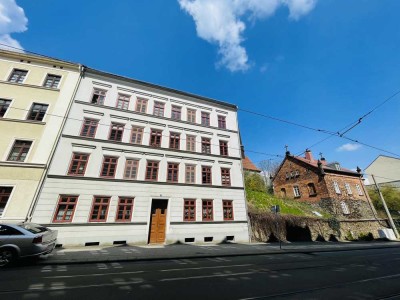 Gemütliche 2,5-Raum-Hochparterrewohnung in der schönen Nikolaivorstadt mit Wannenbad & Terrasse!