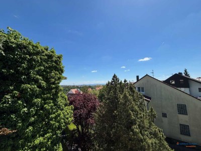 Attraktive 3,5-Zimmer-Wohnung mit TG-Stellplatz in ruhiger Lage mit schönem Fernblick