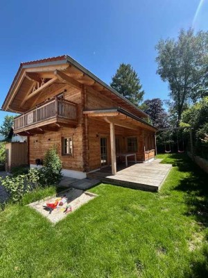 Heimkommen! Holzhaus im Chalet Stil in zentraler Lage von Oberaudorf