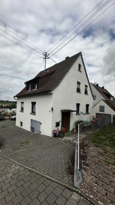 *ACHTUNG  AUSSICHTSLAGE* 2 Familienhaus in Remseck-Hochberg