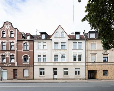 ERSTBEZUG NACH SANIERUNG. Luxus 3-Zimmer Wohnung, EBK, Balkon, am Schloss Strünkede, Herne