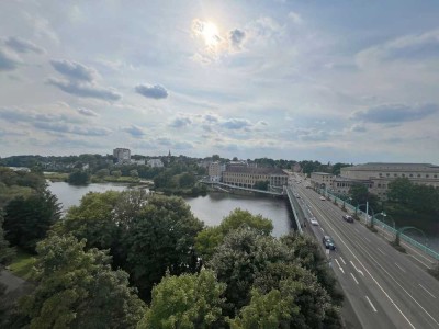 3-Zimmer Wohnung * DG * Aufzug * Ruhrblick * vis-à-vis der Stadthalle *