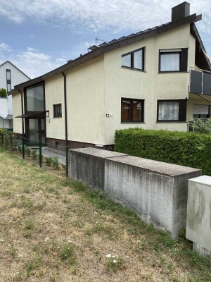 Helle Ein-Zimmer-Wohnung in ruhiger Lage mit großem Balkon, provisionsfrei