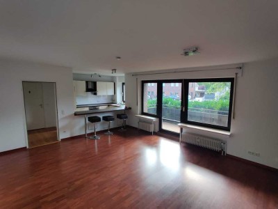 Lichtdurchflutete 2-Zimmer-Wohnung mit EBK und Balkon in Münster