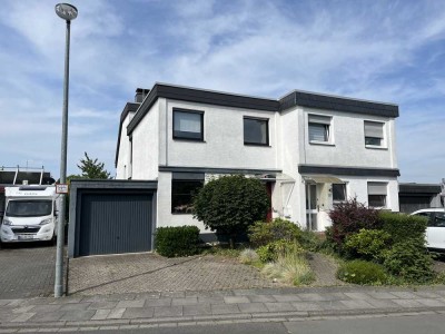 Gepflegte Doppelhaushälfte mit Garage+2 Stellplätzen in Swisttal-Buschhoven PROVISIONSFREI