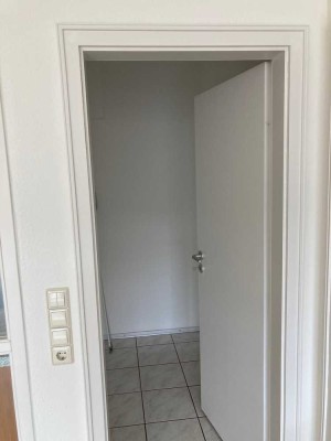 Stilvolle 2-Zimmer-Wohnung mit Balkon und EBK in Landau in der Pfalz
