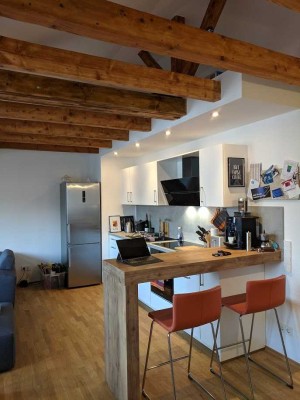 Modernisierte 2 Zimmer Wohnung inkl. Einbauküche, ohne Balkon und Stellplatz