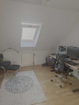 3-Zimmer Dachgeschosswohnung mit Balkon in Eppelheim