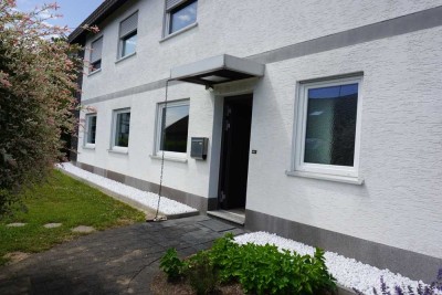 Modernisierte Erdgeschosswohnung mit neuer Küche
