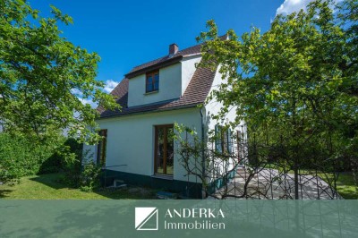 Wohnen mit Komfort und Charme – Einfamilienhaus mit sonnigem Garten in Leipheim zu verkaufen!