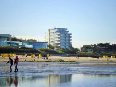Hotelappartement mit verglaster Loggia im Haus "Seehütte" - direkt am Sandstrand von Cuxhaven-Duhnen
