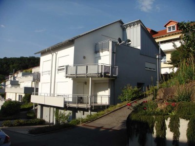 Doppelhaushälfte, 5-Zimmer mit Südbalkonen und Dachterrasse