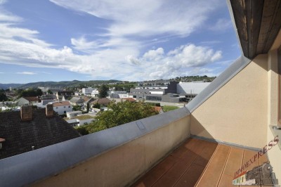 Exklusive Dachterrassenwohnung mit Tiefgarage und bester Fernsicht nähe Bühlcenter