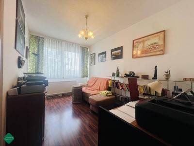 3 Zimmer Wohnung mit Loggia und Abstellplatz