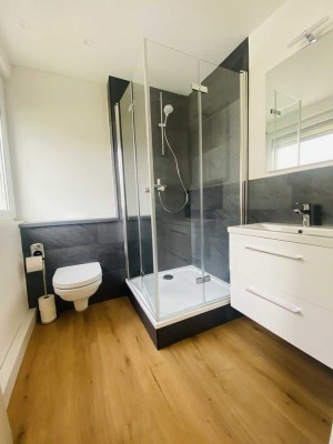 Elegante 2-Zimmer-Wohnung im 1. OG in Weinheim