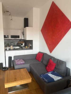 Möblierte 3 Zimmer Wohnung mit Balkon in Schwerin für 2-3 Monate zur Zwischenmiete