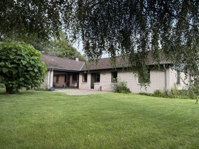 Großzügiger Winkelbungalow in Schleswig